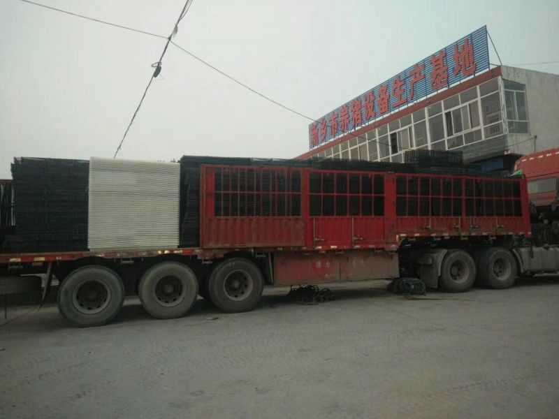 发往新疆郝老板的1万套钢筋网片已装好